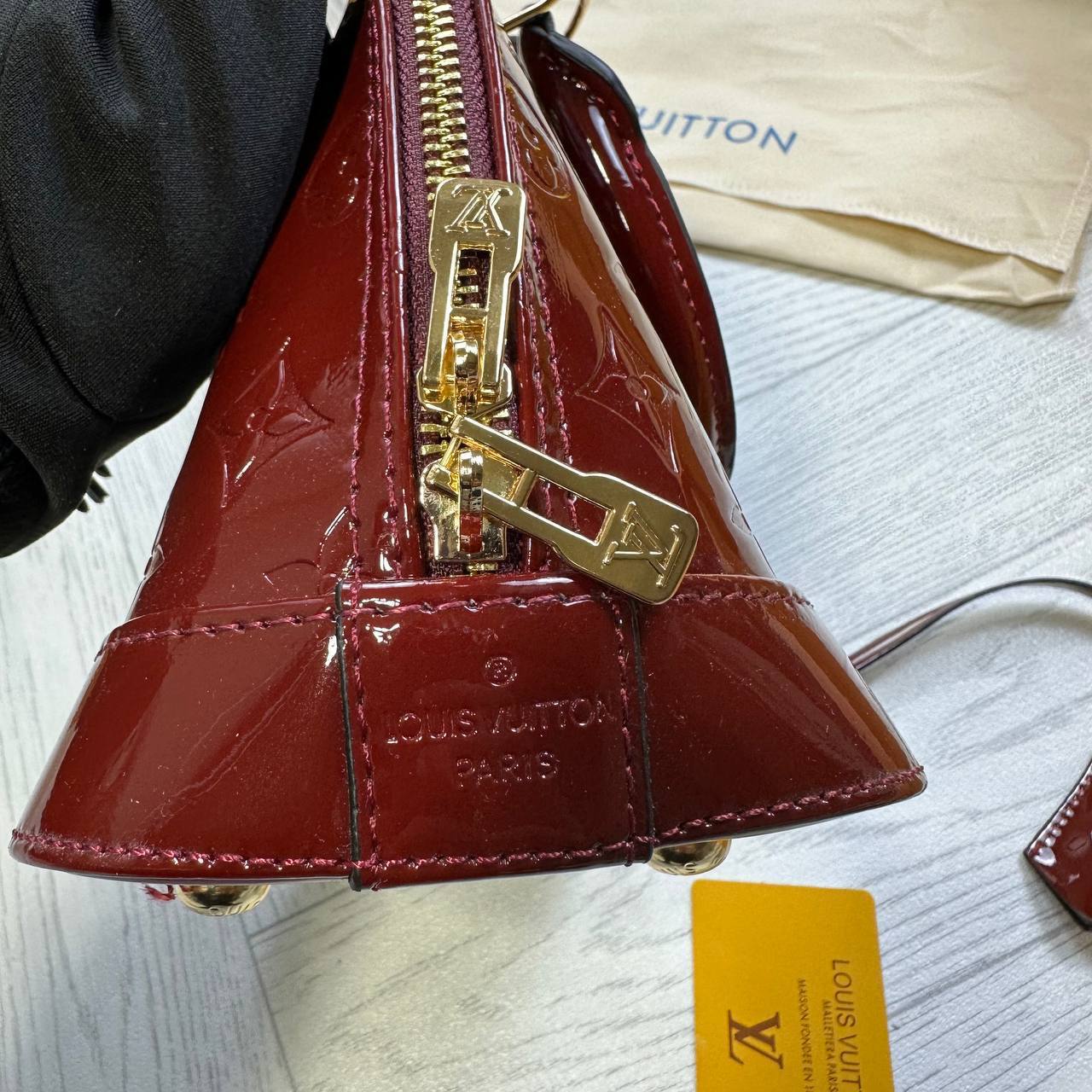 COL QUALITY LVE LADIES BAG WHIT BOX to3012