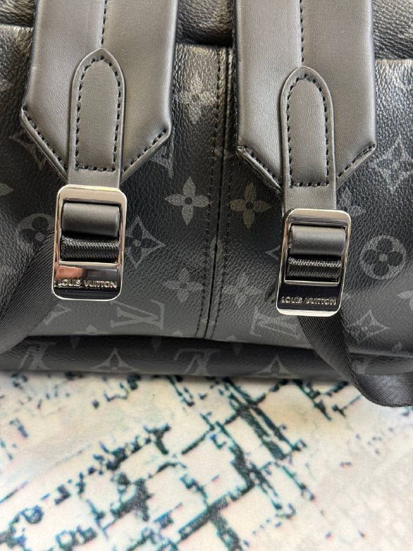 SUPERCLONE 1:1 QUALITY  LOUS VUION BACK PACKS LEATHER ONES COMES WITH DUST BAG su2509