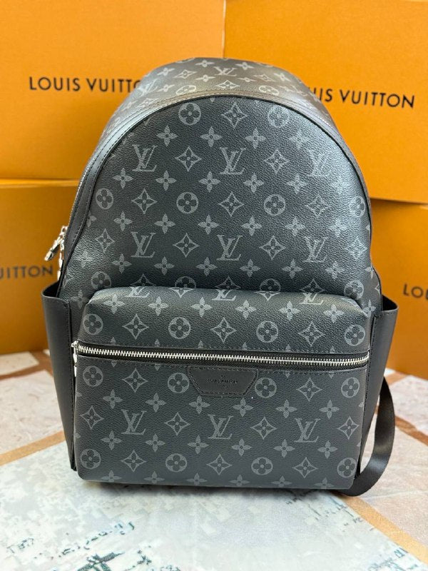 SUPERCLONE 1:1 QUALITY  LOUS VUION BACK PACKS LEATHER ONES COMES WITH DUST BAG su2509