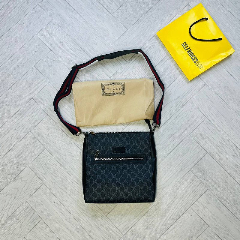 GUCI MAN BAG WHIT DUST BAG to2509
