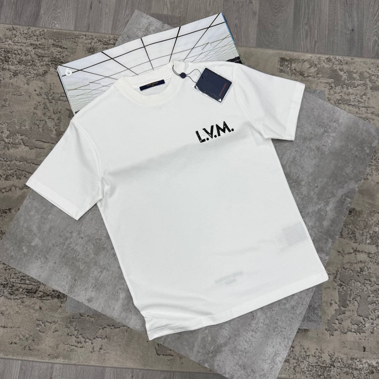 SUPER CLON LV TEE jay1806