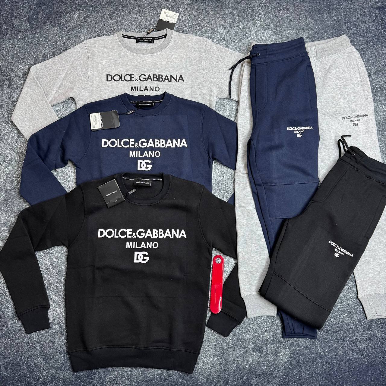 D&G tracksuit on sale sa0904