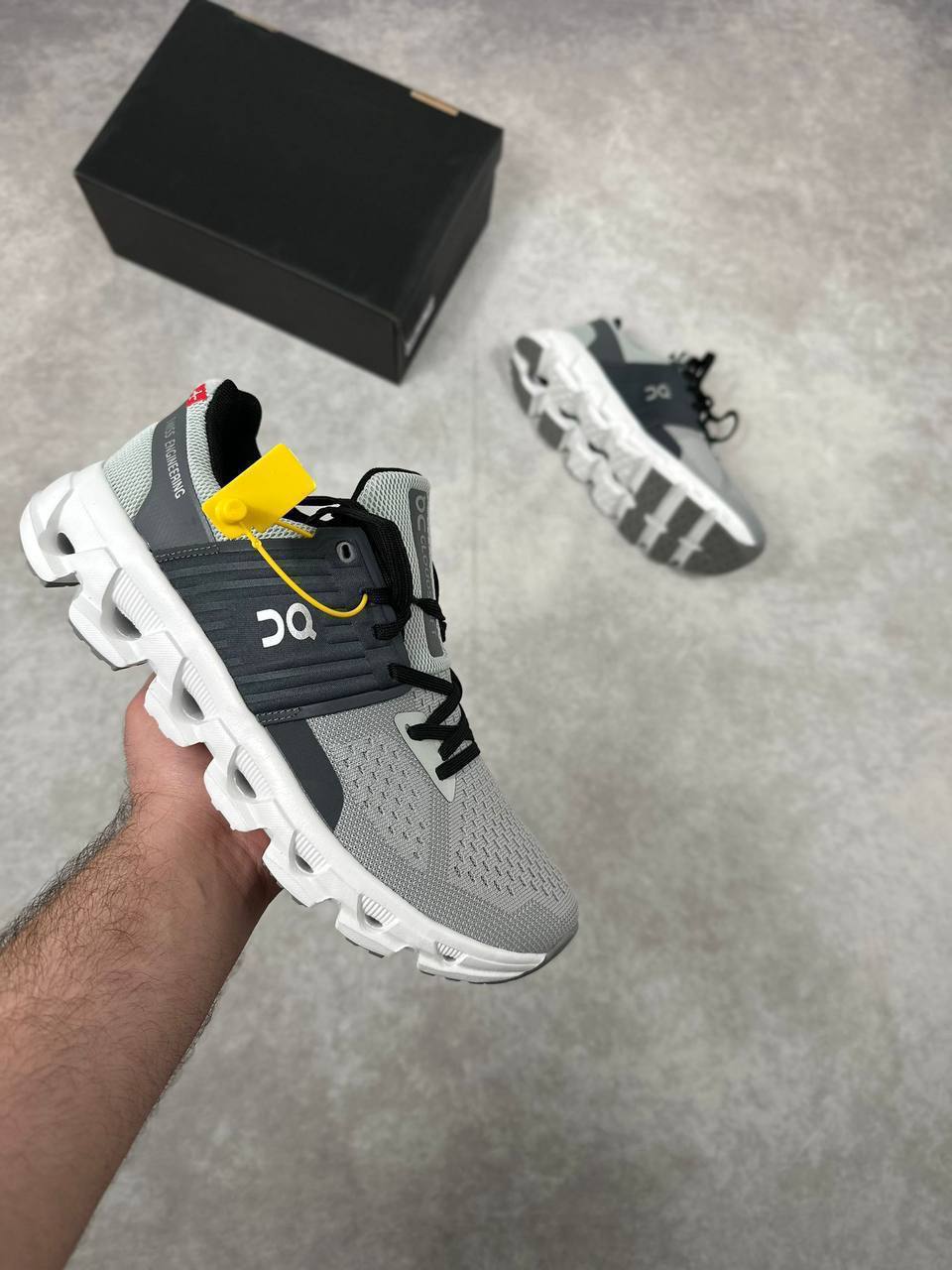 MENS ON CLOU TRANIERS am1004