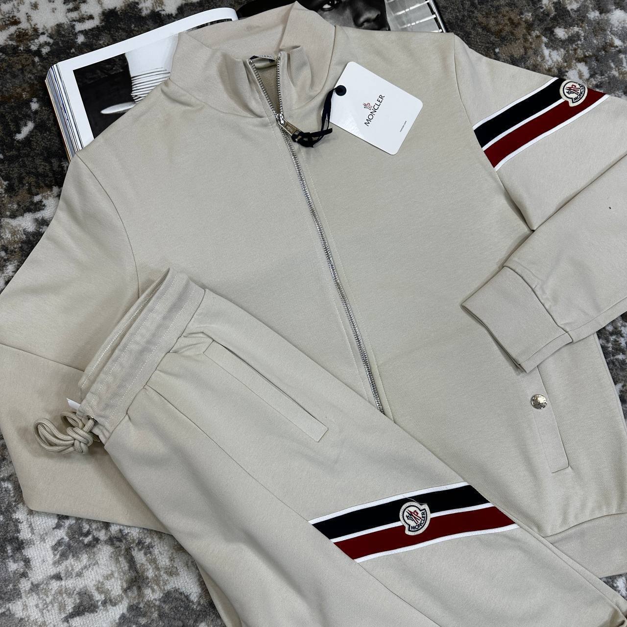 Top quality Moncle Tracksuit ha2709