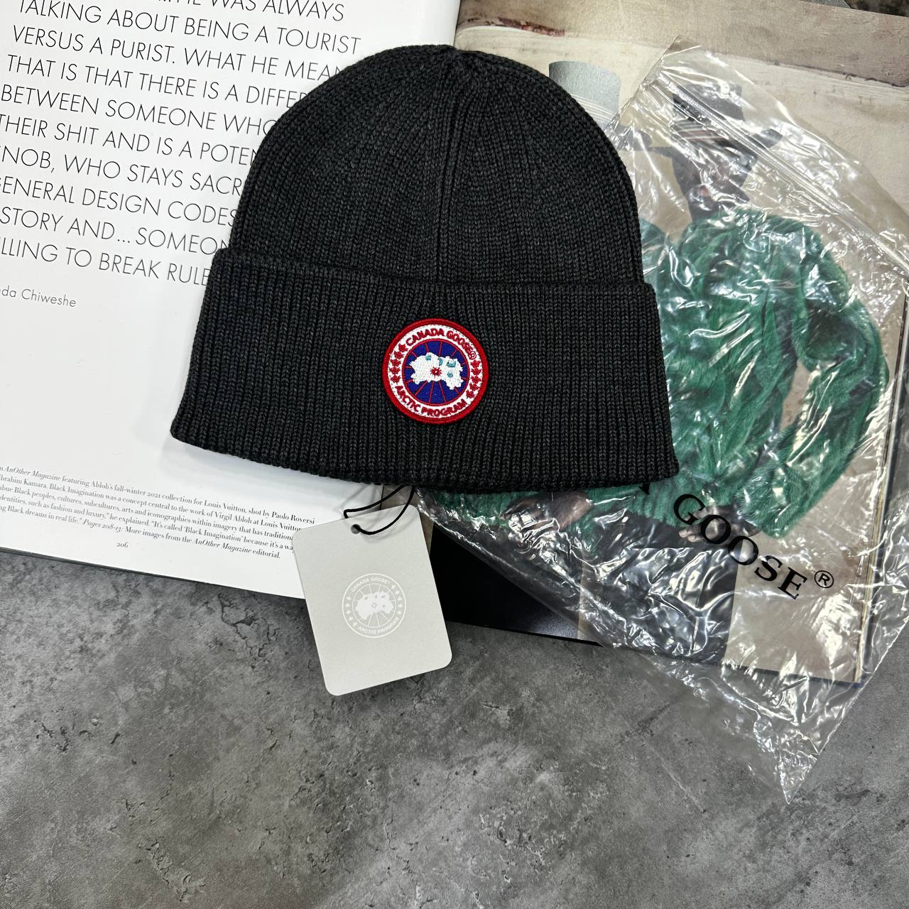 Top quality canada gose beanie ha2709