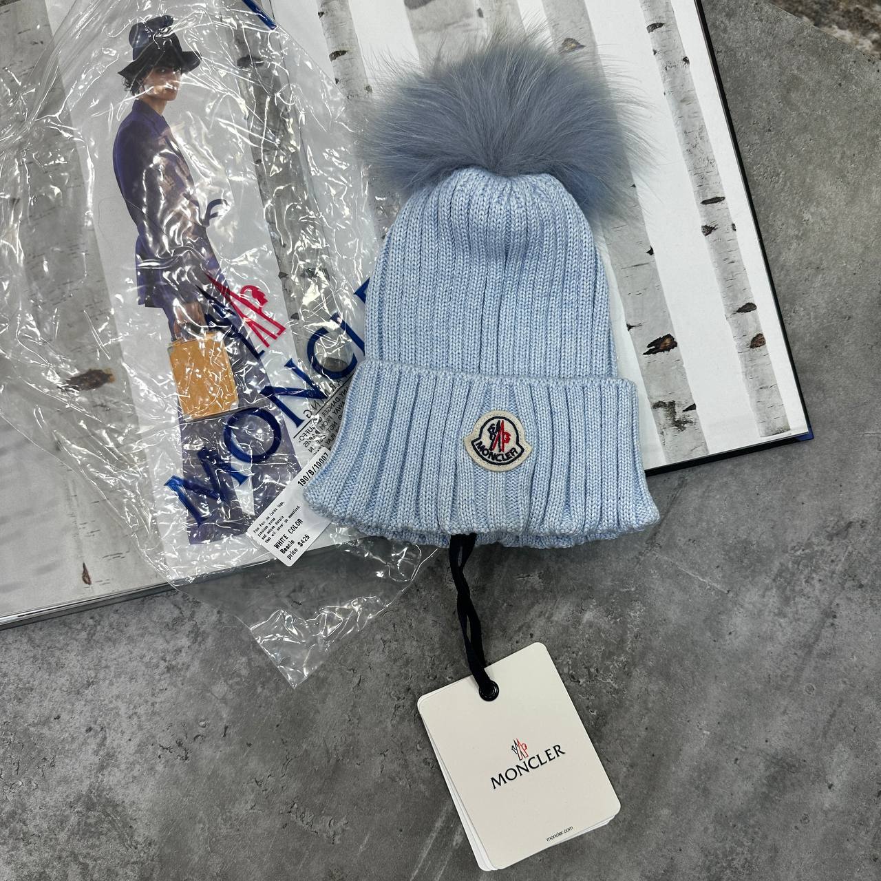 Top quality Moncle ladies beanie ha2709