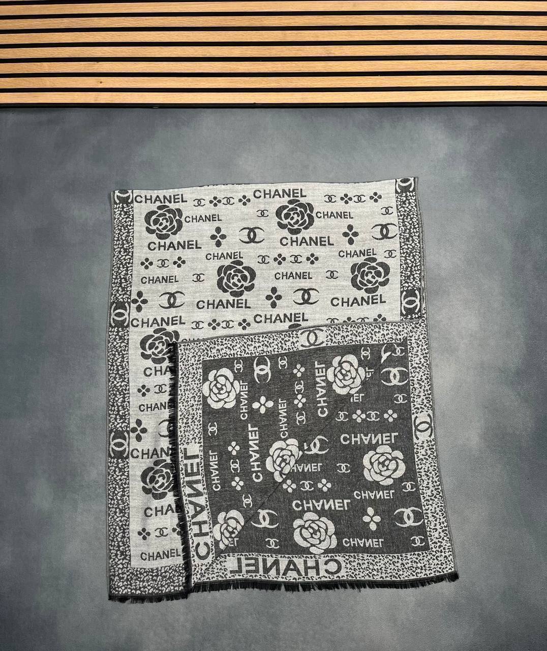 CHANE SCARF COME WITH BOX ETC am2909