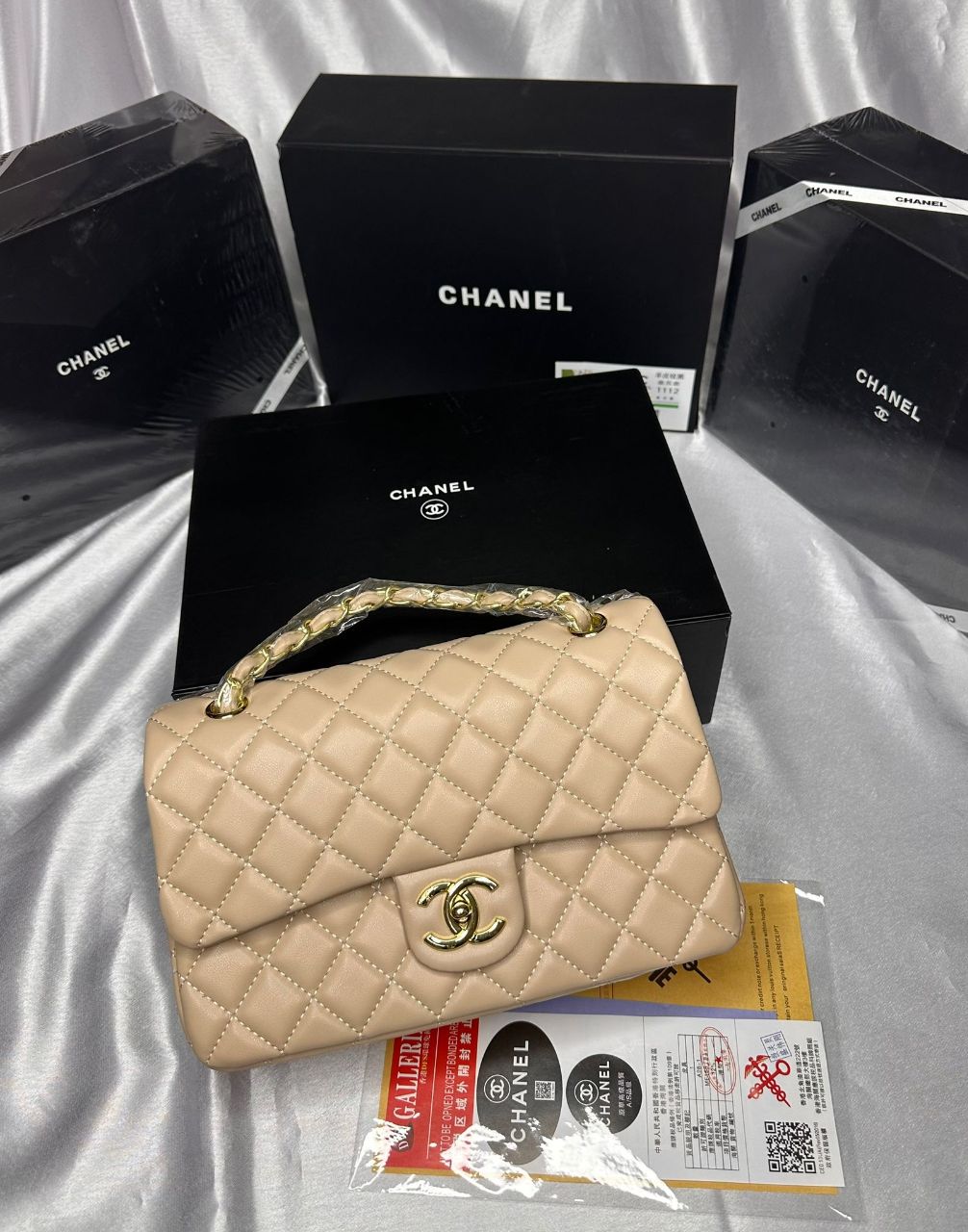 QUALITY COMES WITH BOX su0210