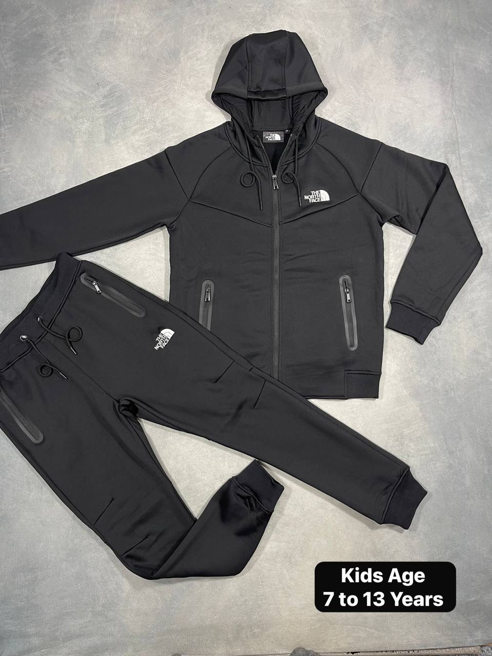 Northfacee Kids Tracksuit su0210