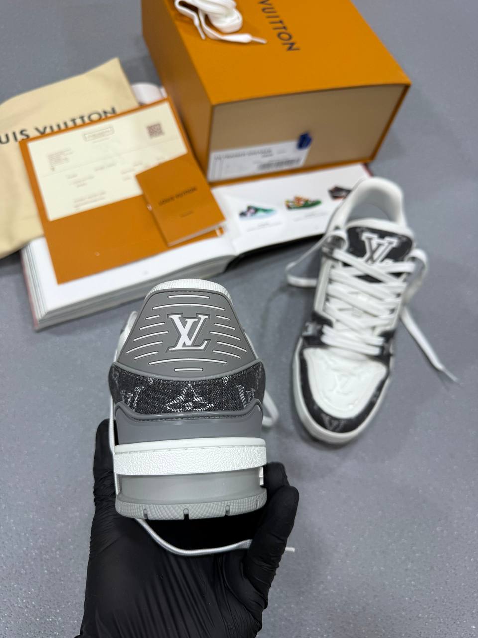 HIGH END L SNEAKERS TRAINERS su0207
