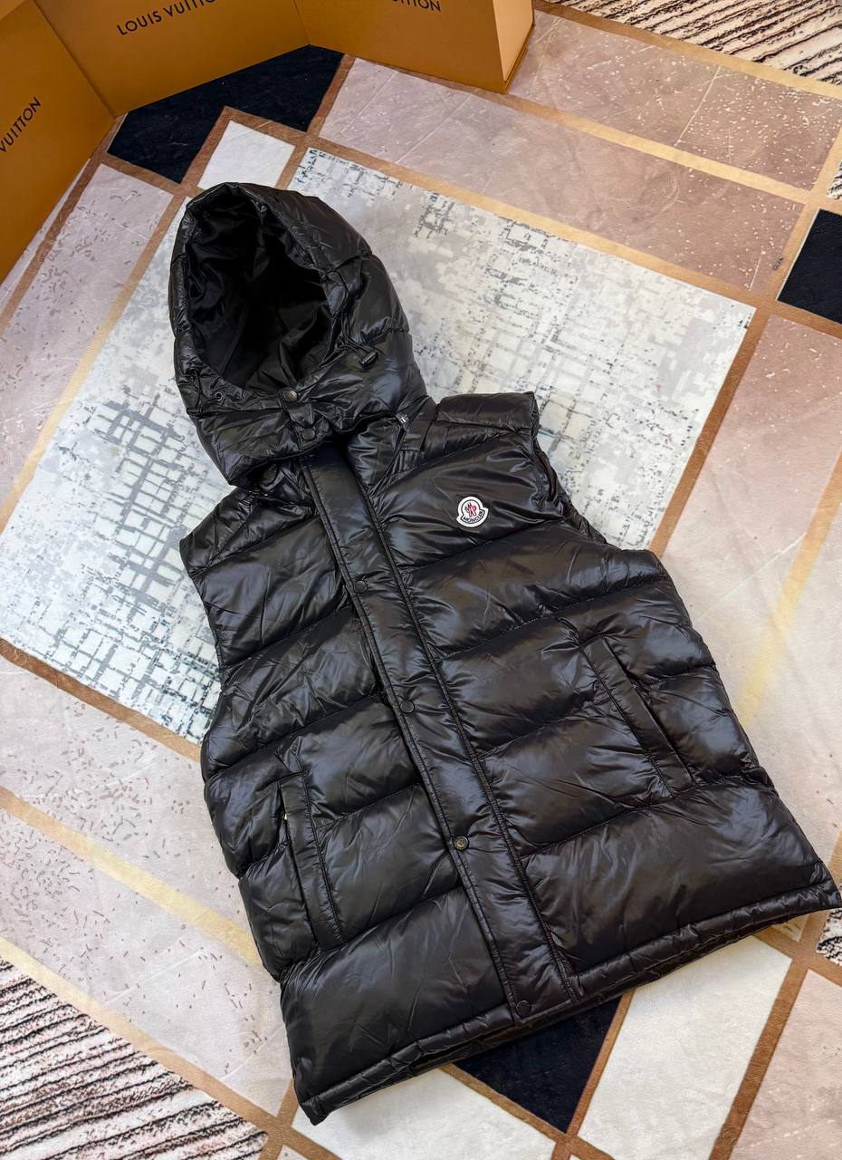 SUPERCLO QUALITY MONCLE BODYWORK BUTTON & ZIP ONES DETACHABLE HOOD su0210