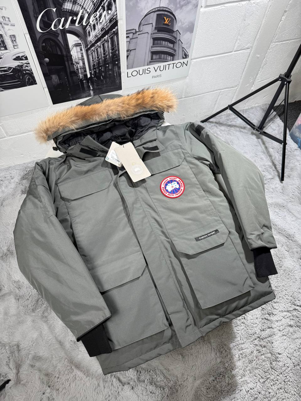 Canada gose expedition parka  Real fur 3009