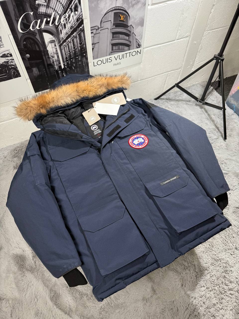 Canada gose expedition parka  Real fur 3009