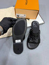 HIGH END L OASIS MULES WITH FULL PACKAGING su0107
