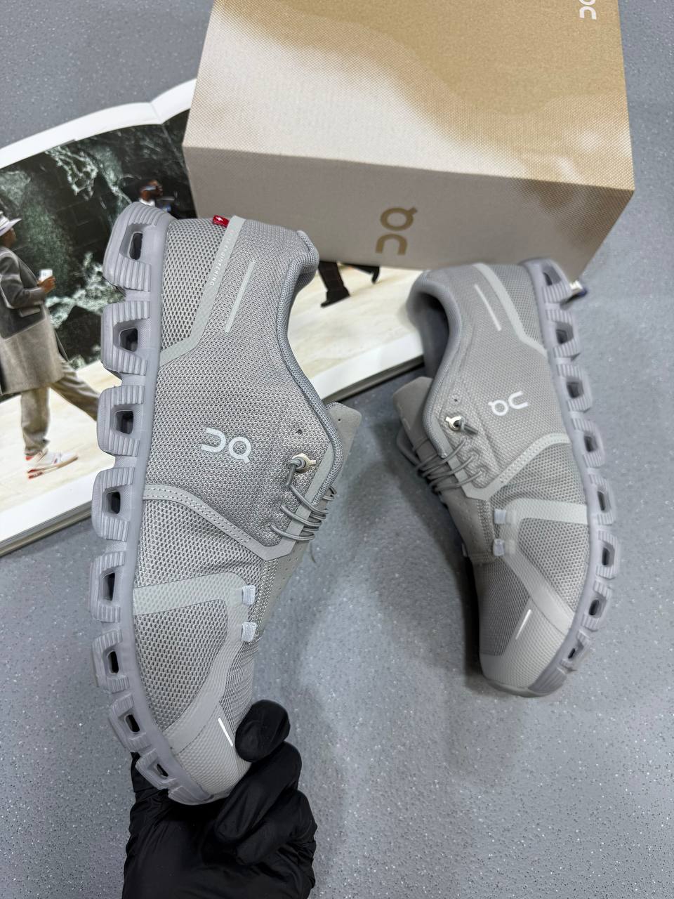 SUPER CLO MEN’S  ON RUNNING  TRAINERS su0107