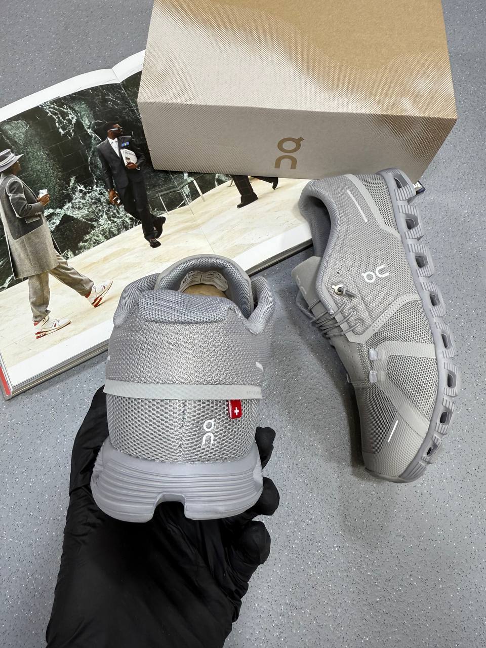 SUPER CLO MEN’S  ON RUNNING  TRAINERS su0107