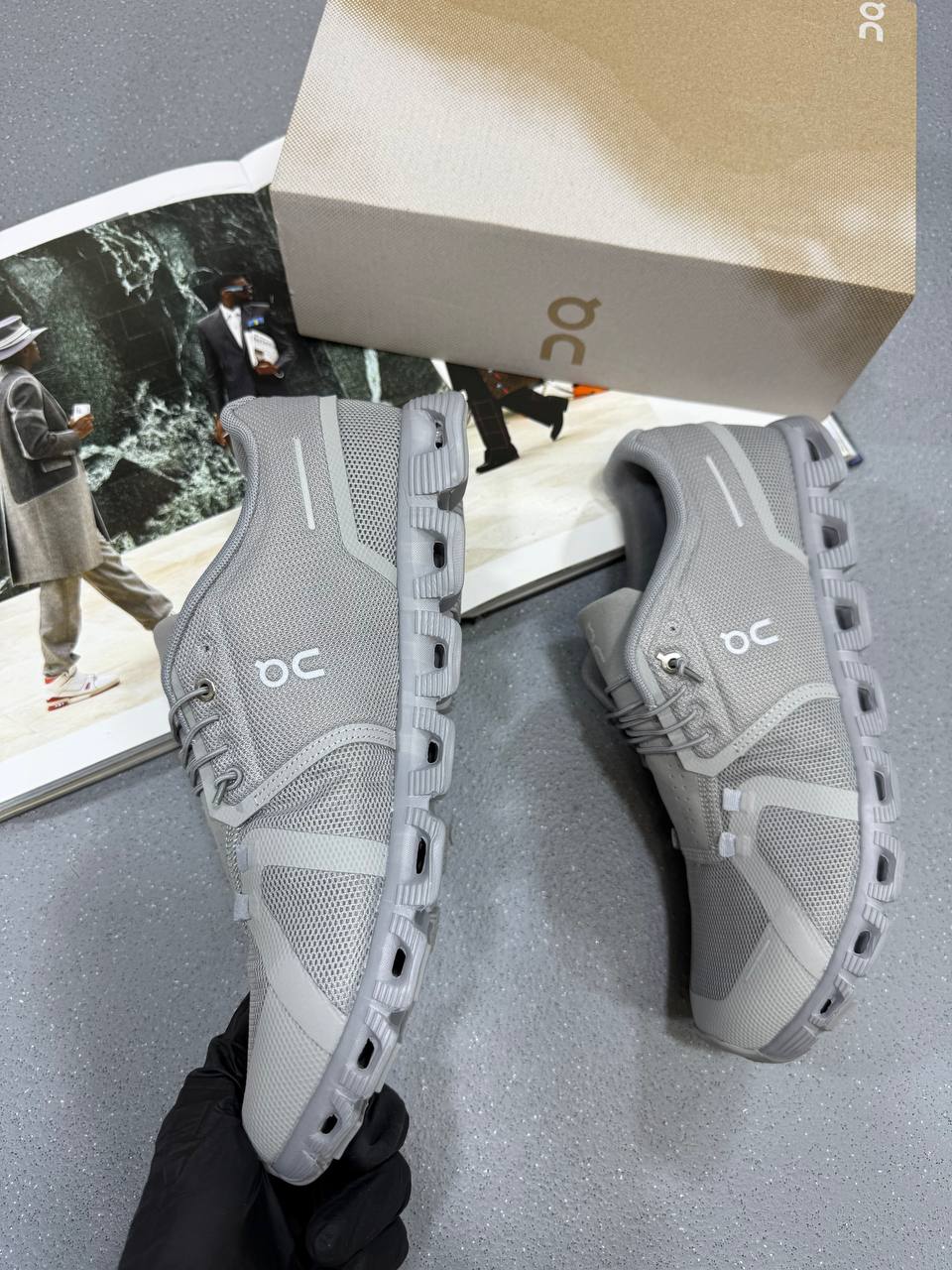 SUPER CLO MEN’S  ON RUNNING  TRAINERS su0107