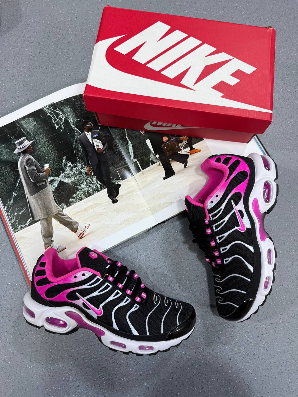 SUPER CL NIKE LADIES TN’S su0107