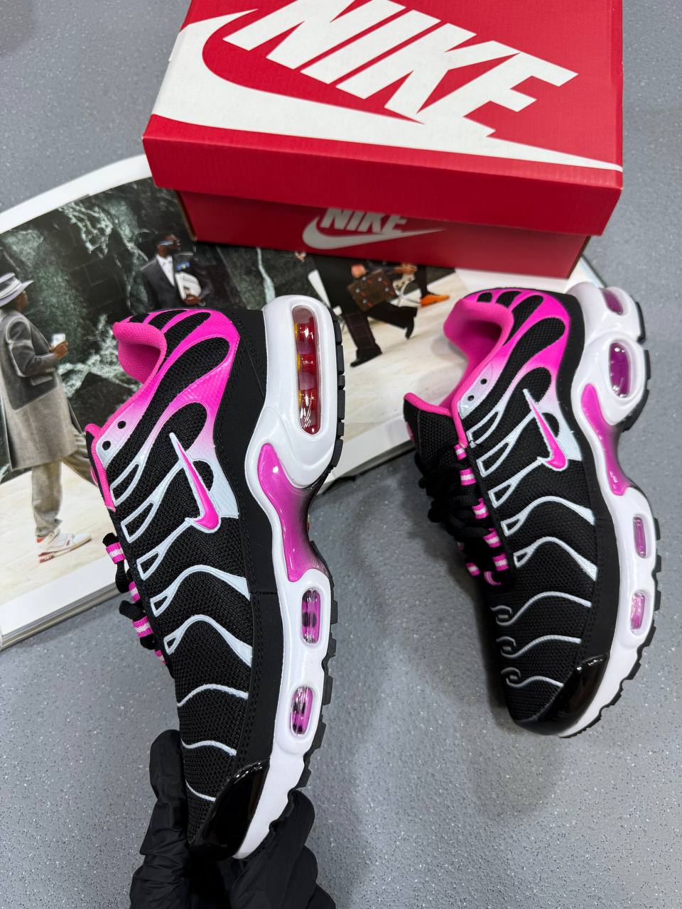 SUPER CL NIKE LADIES TN’S su0107