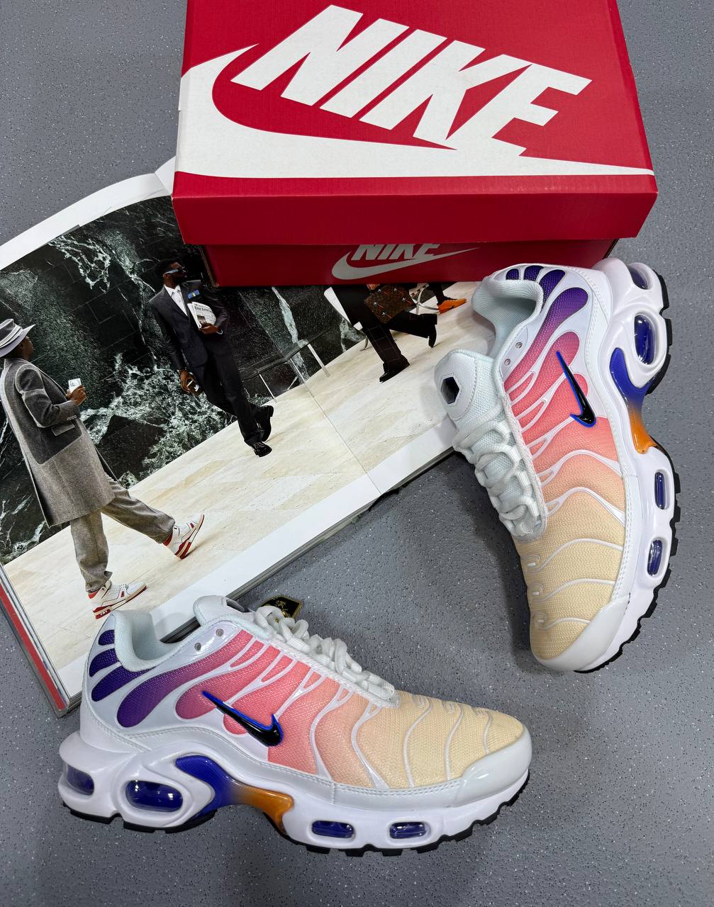 SUPER CL NIKE LADIES TN’S su0107
