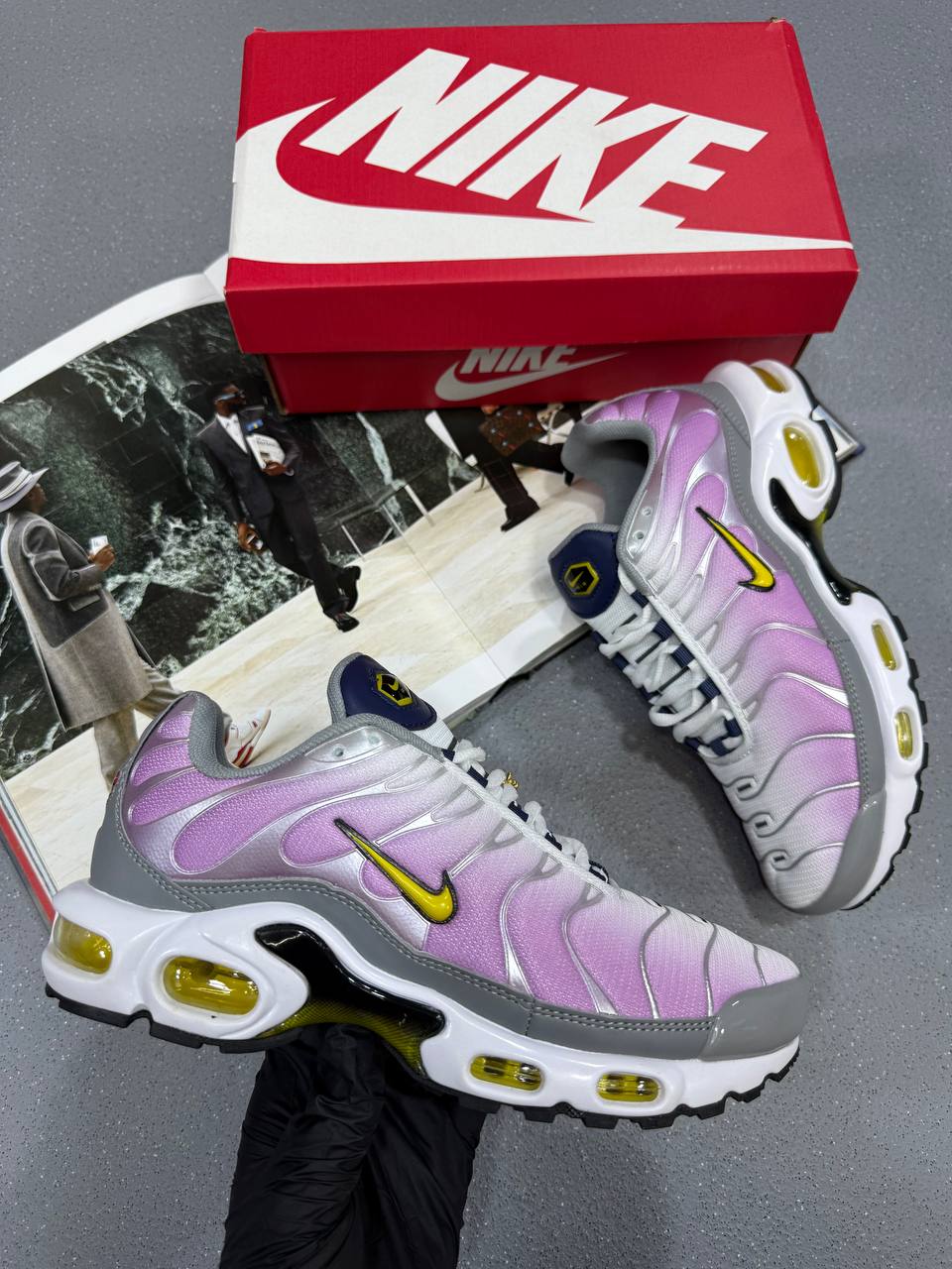 SUPER CL NIKE LADIES TN’S su0107