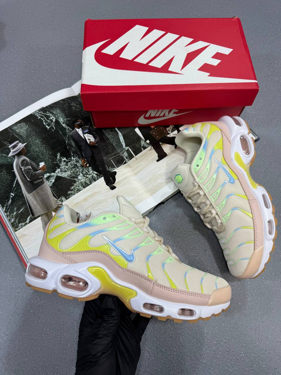 SUPER CL NIKE LADIES TN’S su0107