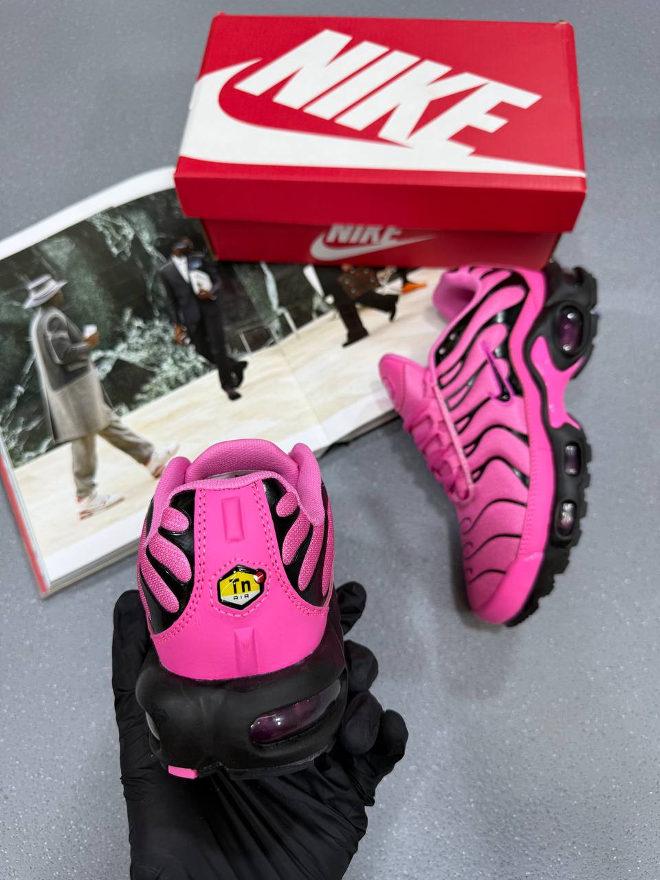 SUPER CL NIKE LADIES TN’S su0107