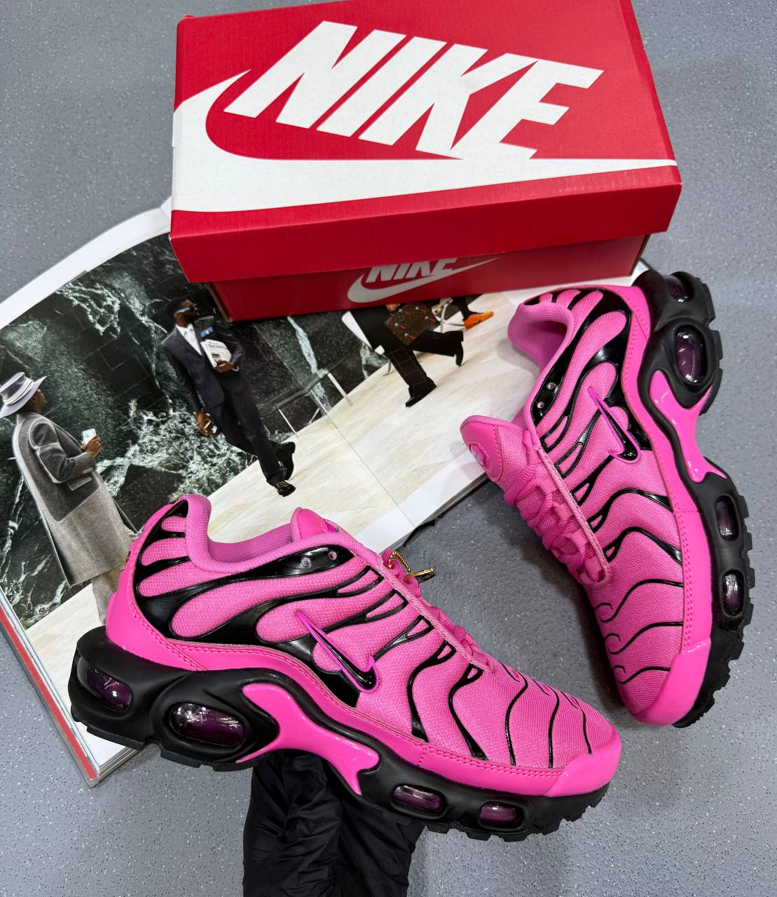 SUPER CL NIKE LADIES TN’S su0107