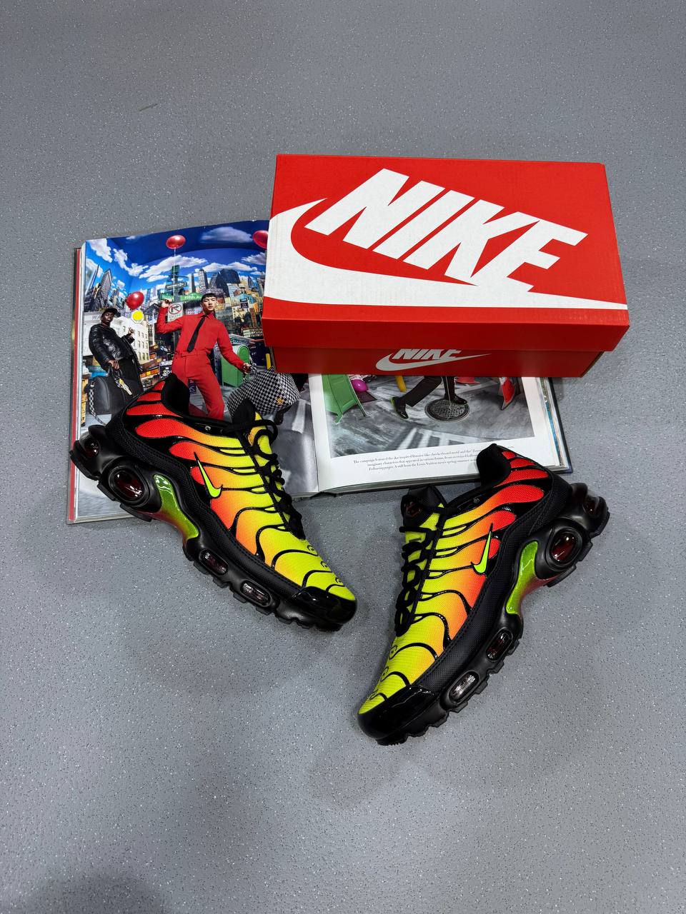 SUPER CLO NIKE TNS su0107