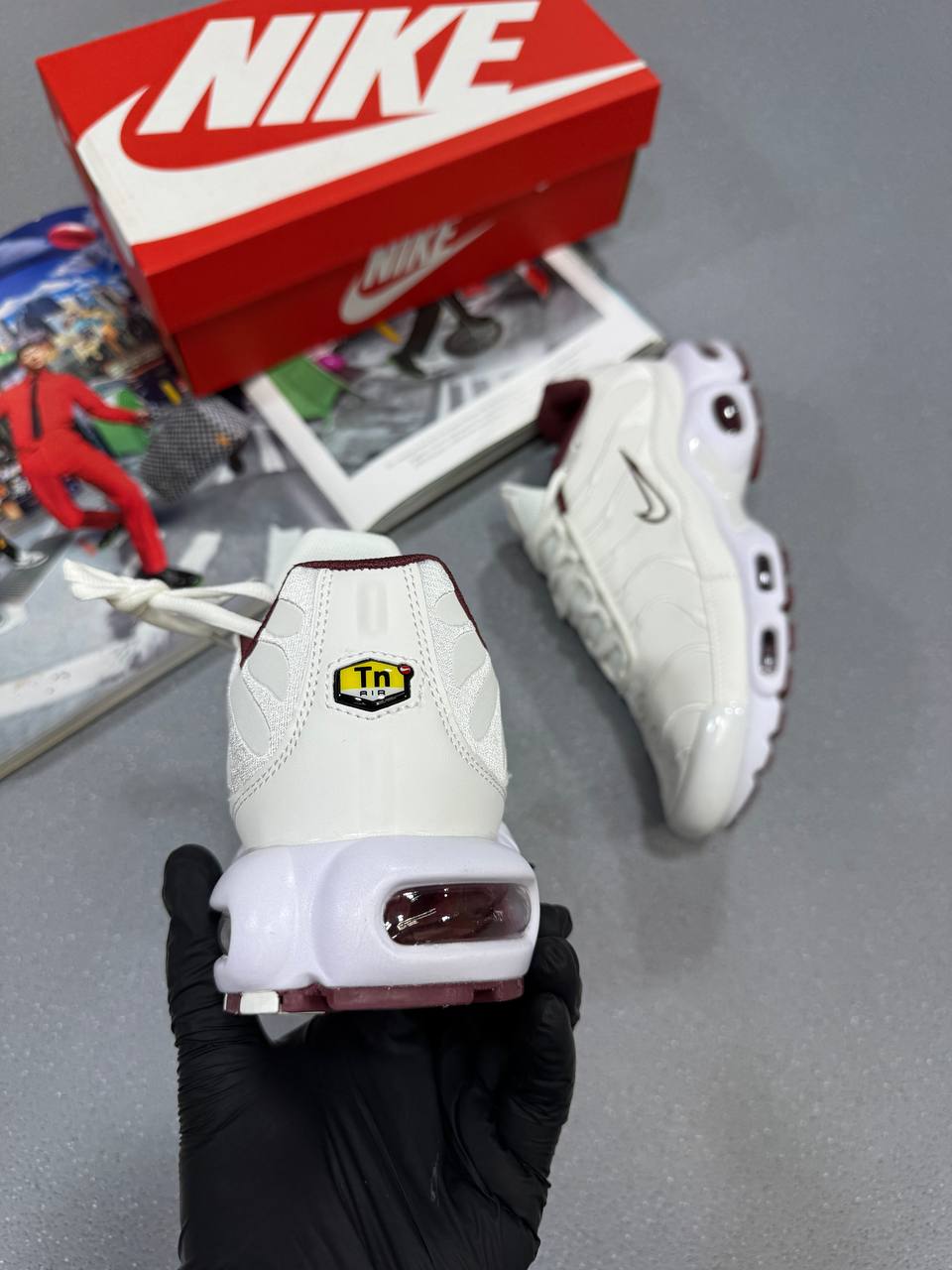 SUPER CLO NIKE TNS su0107