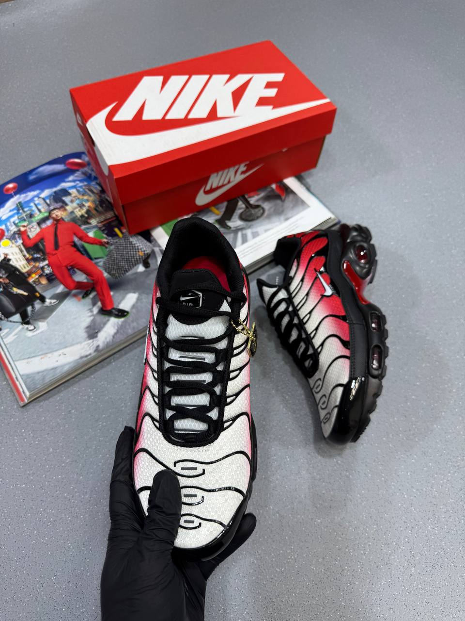 SUPER CLO NIKE TNS su0107