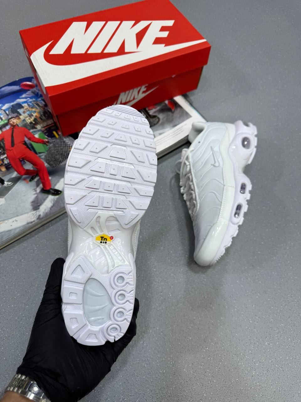 SUPER CLO NIKE TNS su0107