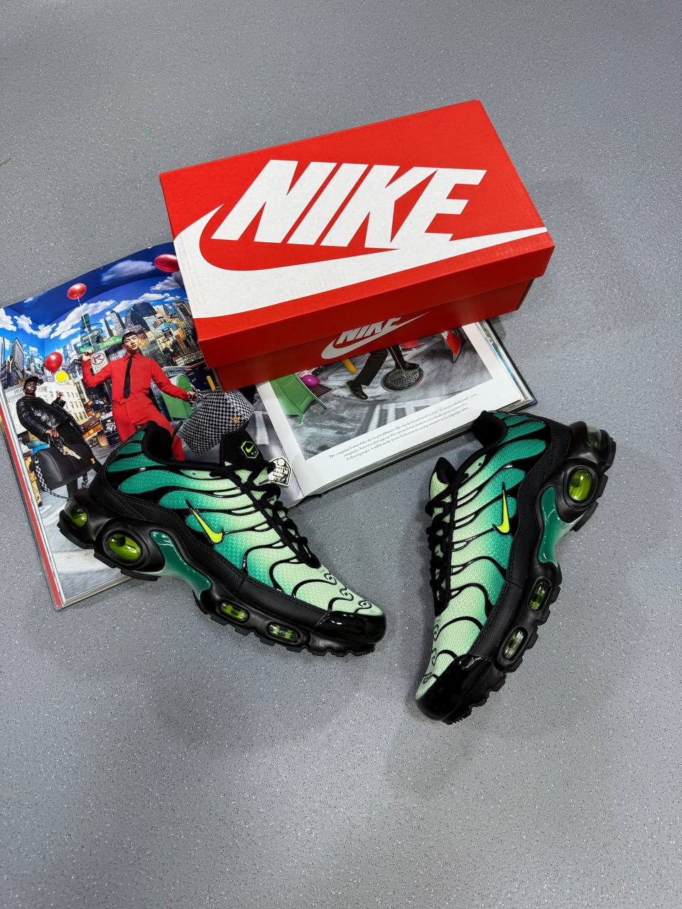 SUPER CLO NIKE TNS su0107