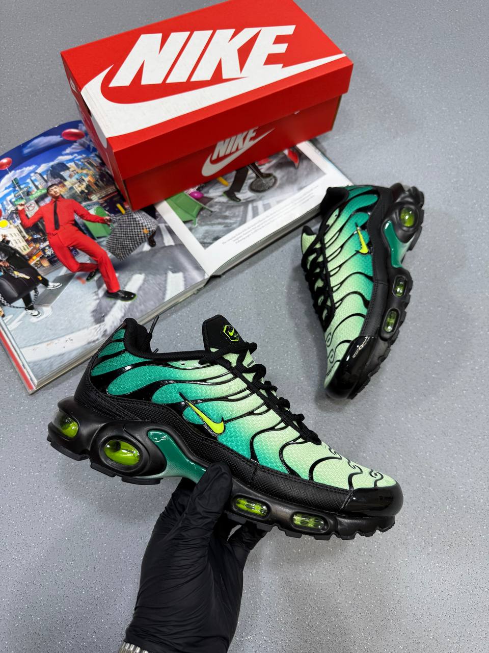 SUPER CLO NIKE TNS su0107