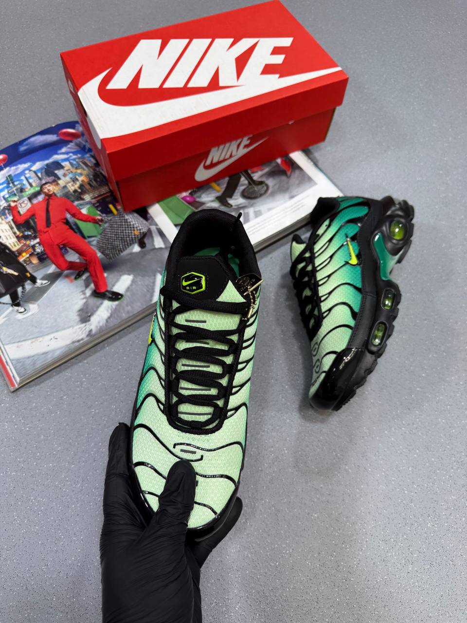 SUPER CLO NIKE TNS su0107