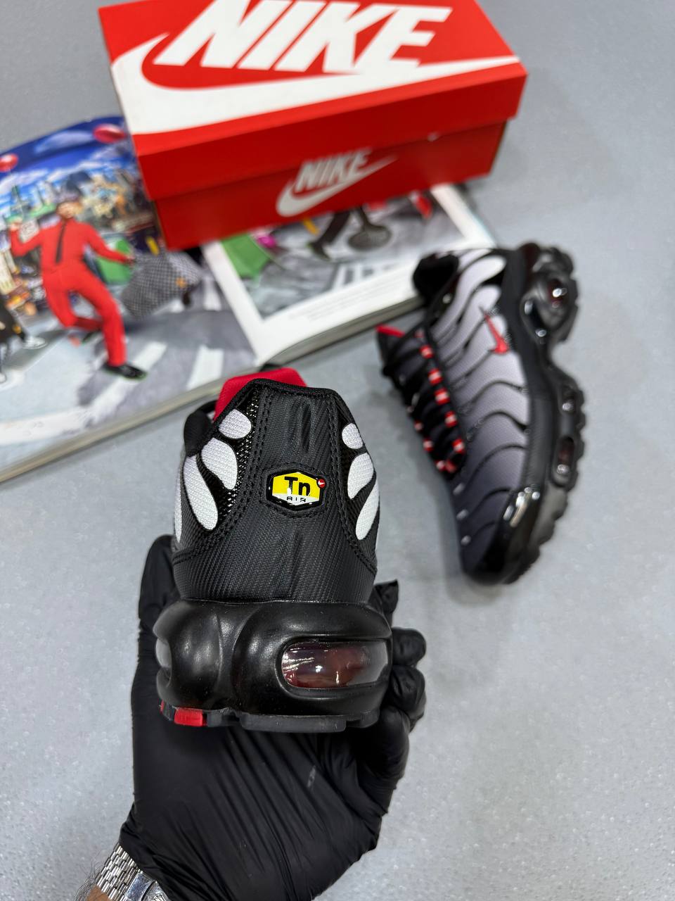 SUPER CLO NIKE TNS su0107