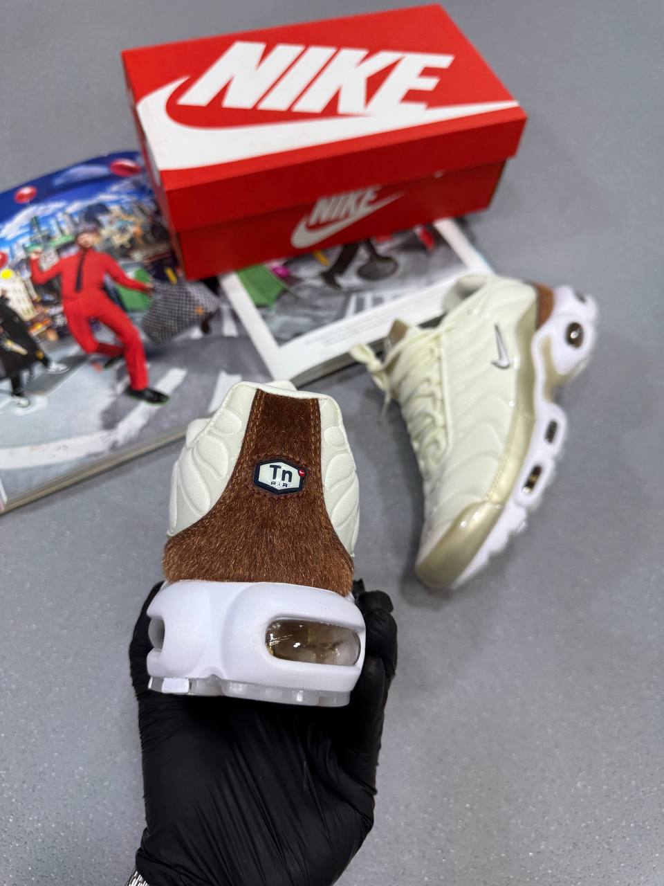 SUPER CLO NIKE TNS su0107