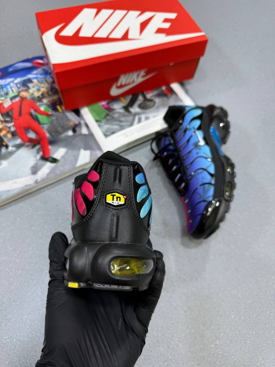 SUPER CLO NIKE TNS su0107