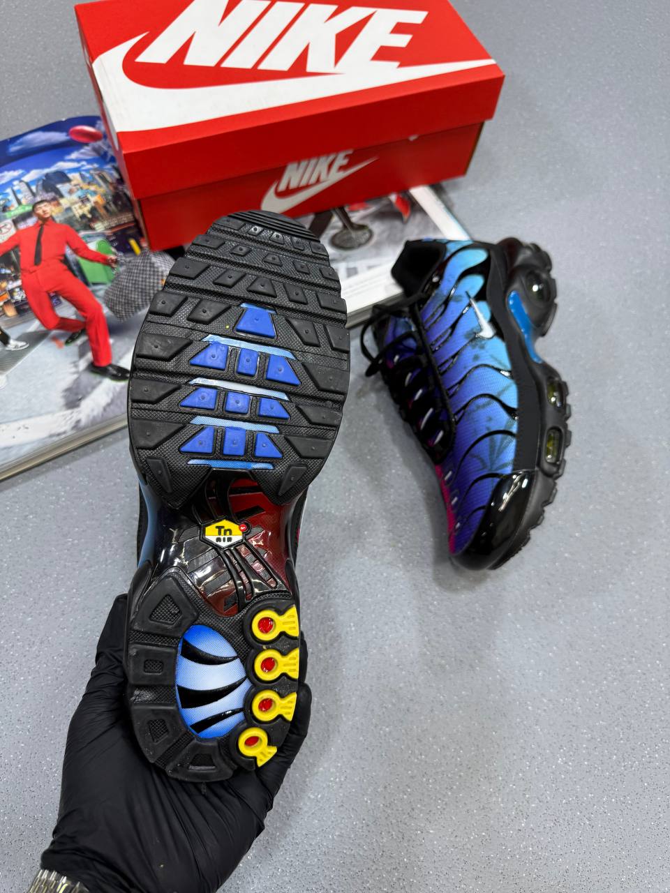 SUPER CLO NIKE TNS su0107