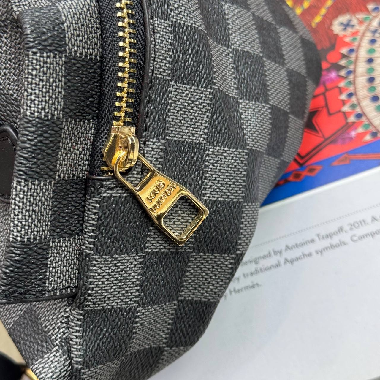 Lv bag with dust bag sa1704