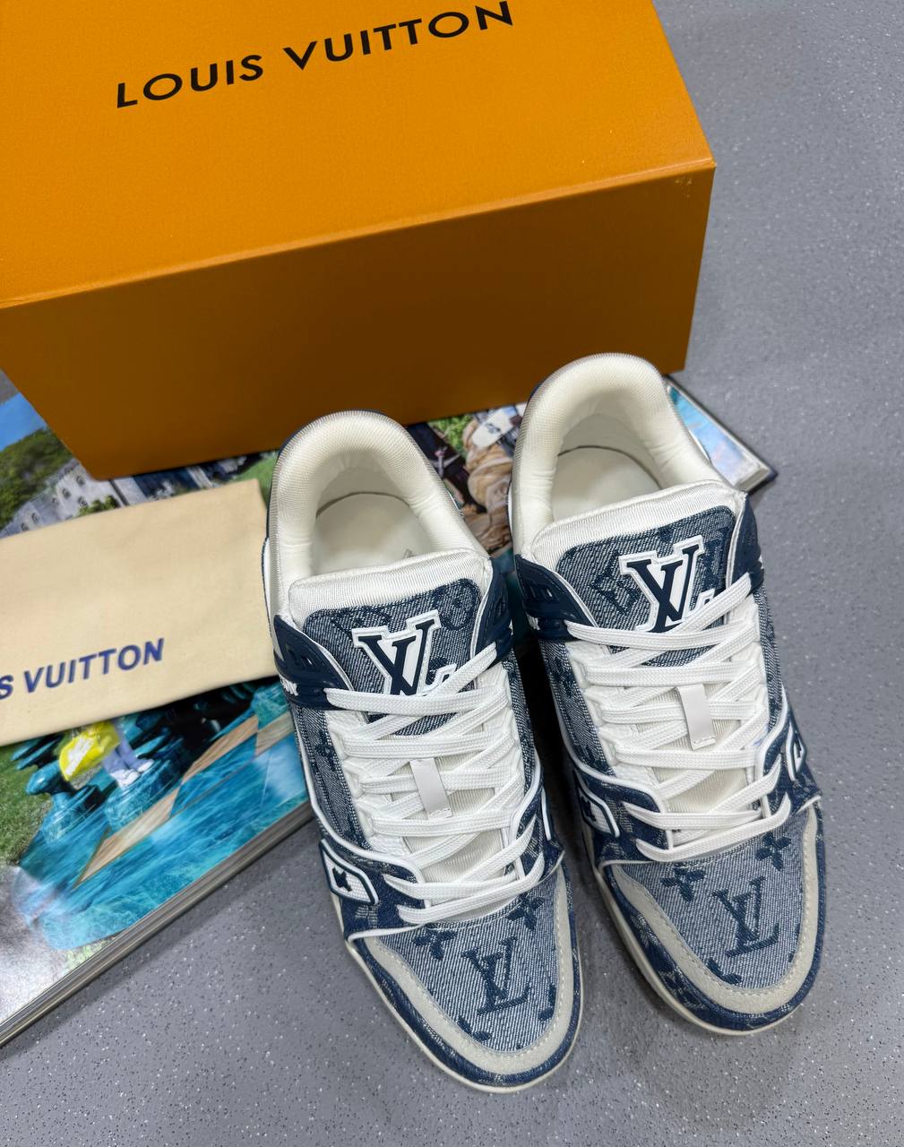 SUPER CLONE LV SNEAKERS  su0107