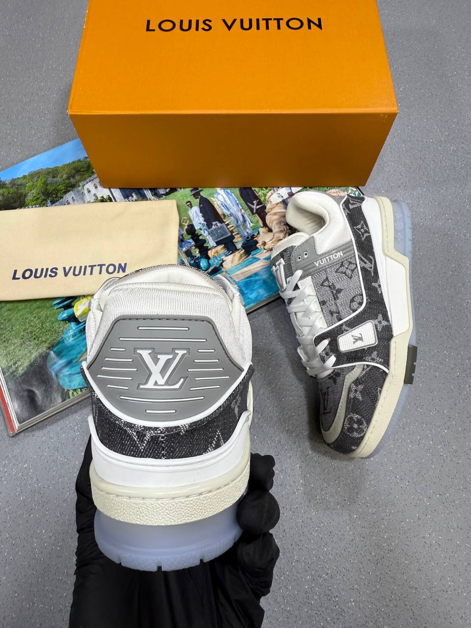 SUPER CLONE LV SNEAKERS  su0107
