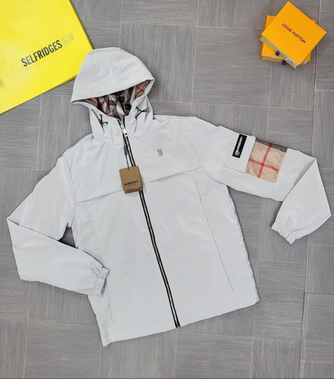 QUALITY BURBERR WINDBREAKER ak0107