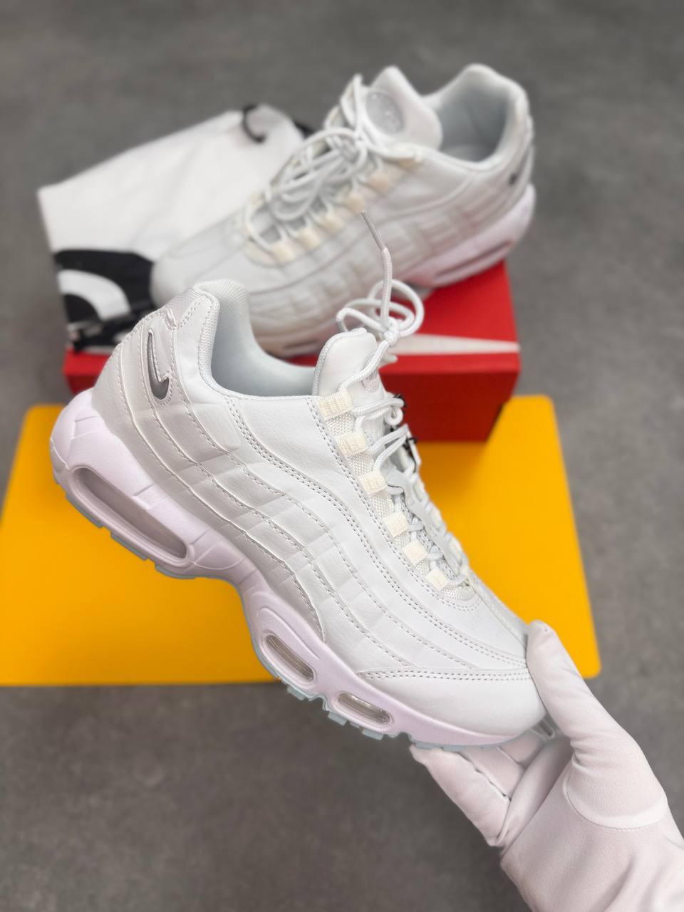 Men’s 95 na0107