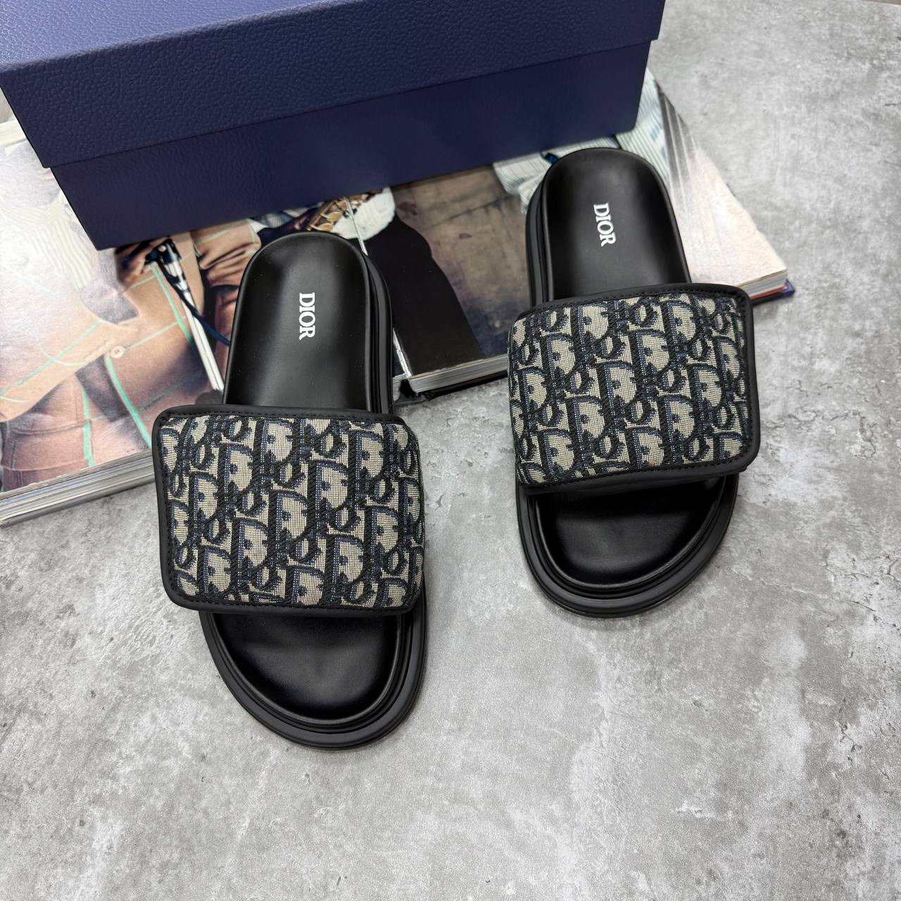 HIGH END DIO AQU SANDAL OBLIQU JACQUAR WITH FULL PACKAGING ETC jay2604