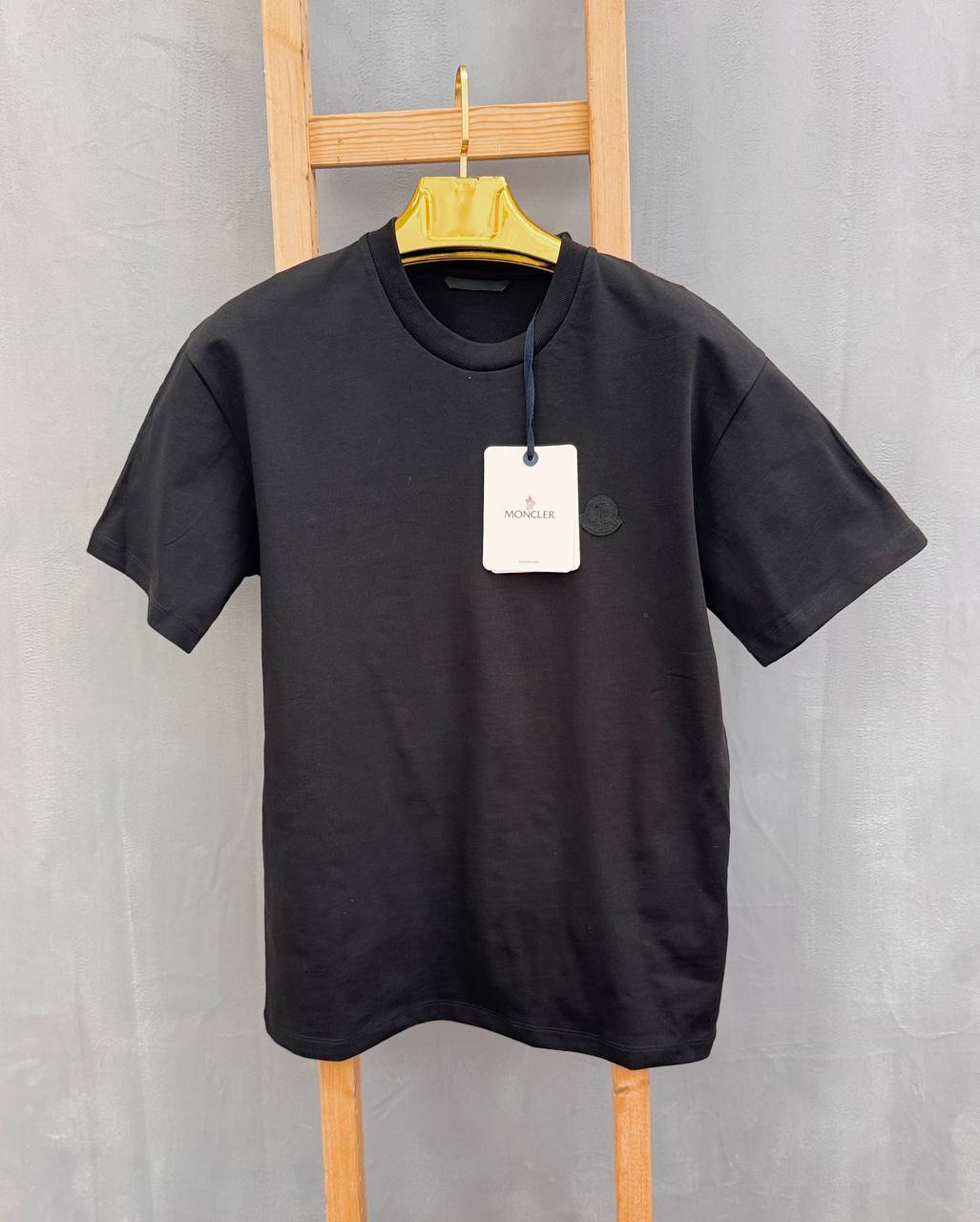 Moncler T-shirts or Swim shorts na0207