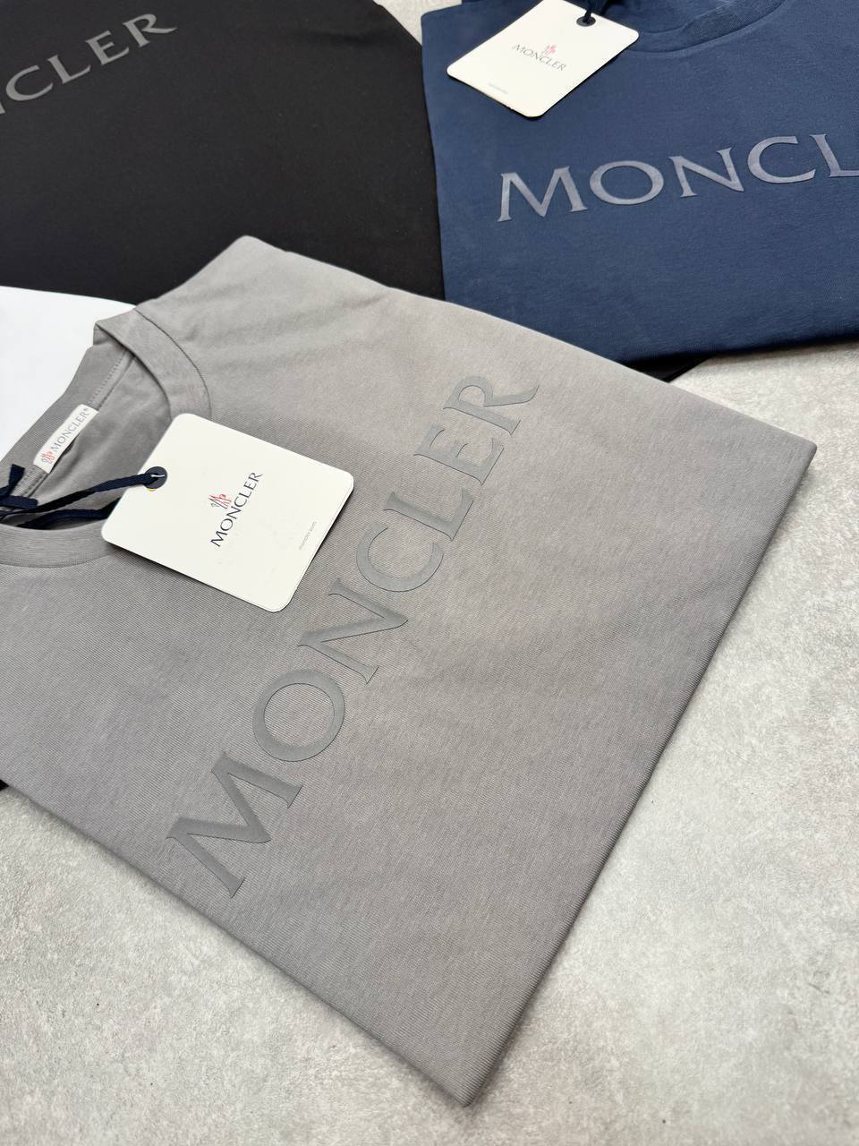 Moncler T-shirts na0207