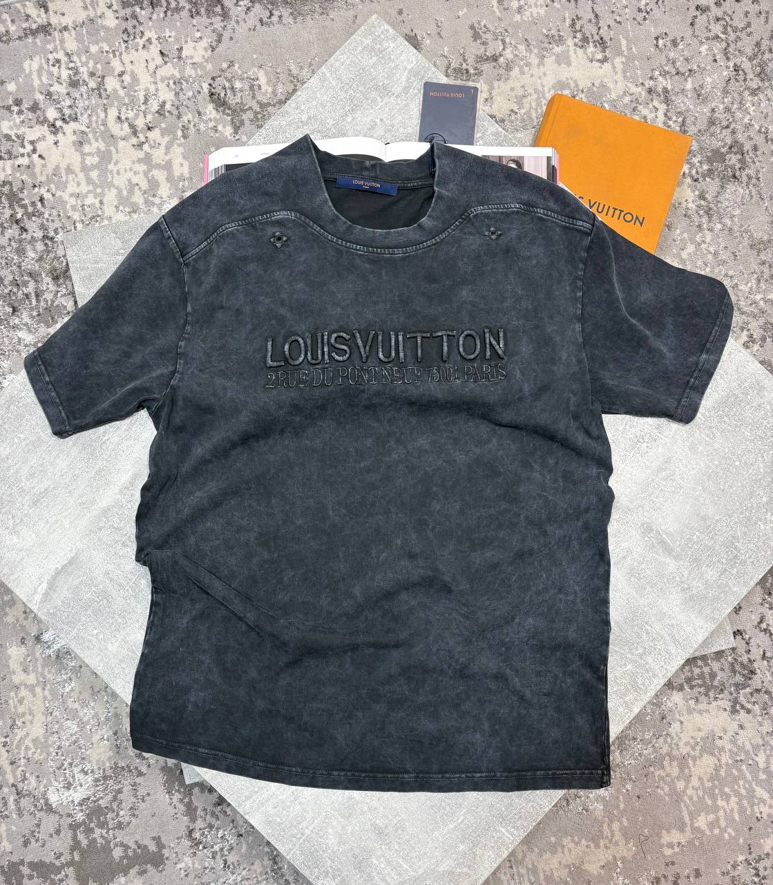 LVE Tshirt aj0710