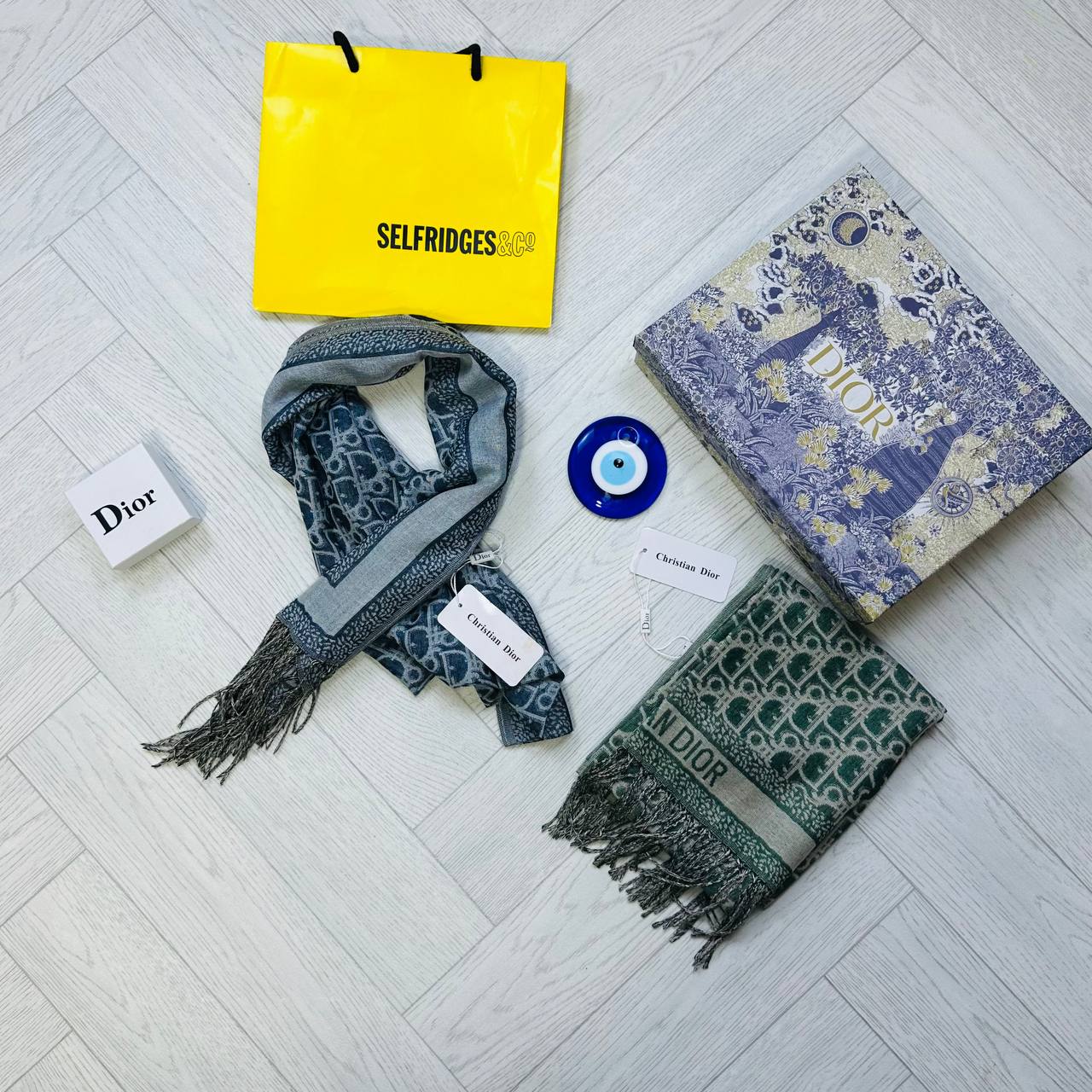 DOR SCARF 🧣 aj0710