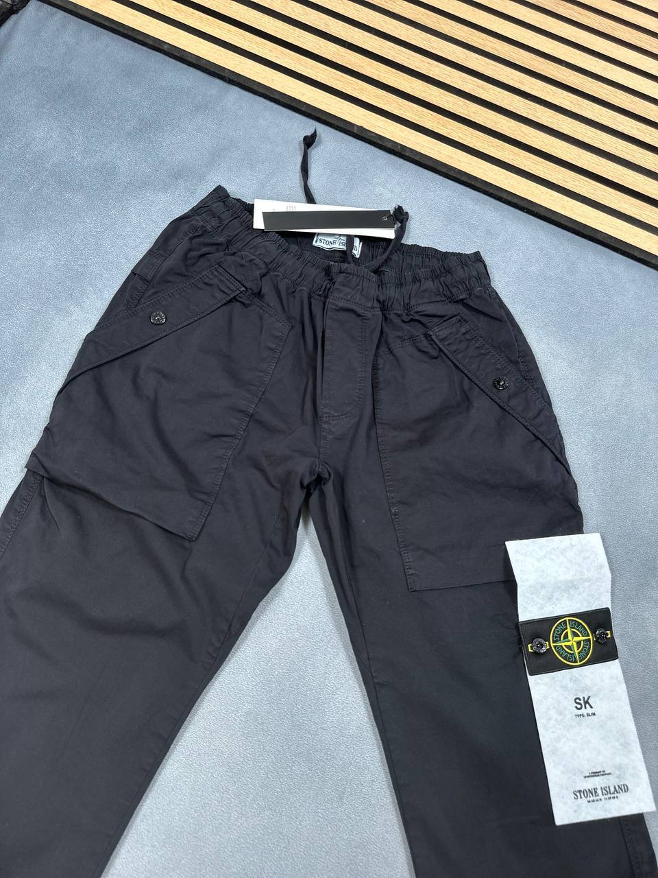 SUPER CL STONE ISLAND CARGO am0207